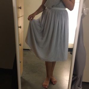 Uniqlo grey chiffon midi skirt